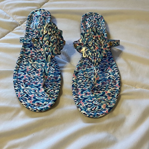 Sandals - Picture 3 of 4